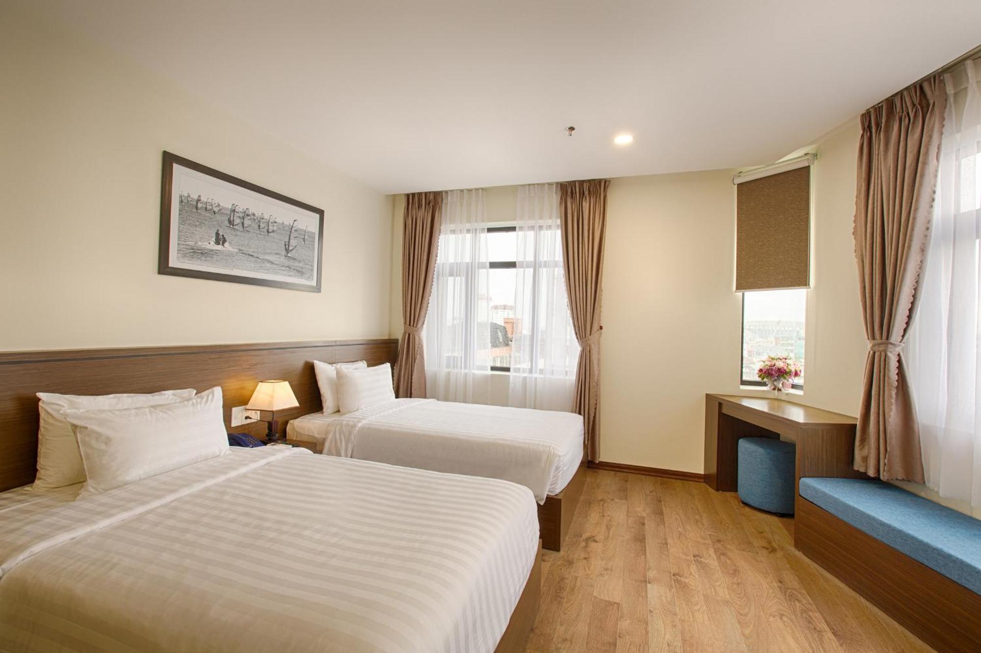 Central Hotel & Spa Danang Exterior photo