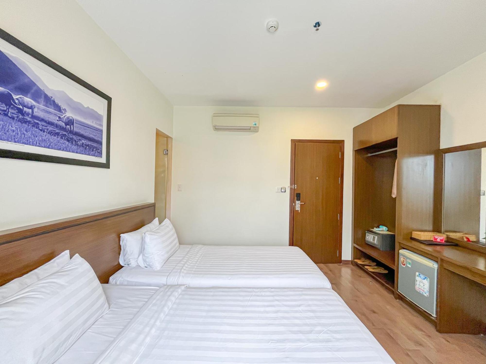 Central Hotel & Spa Danang Exterior photo