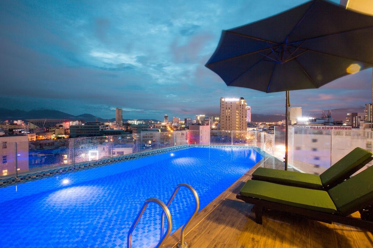 Central Hotel & Spa Danang Exterior photo