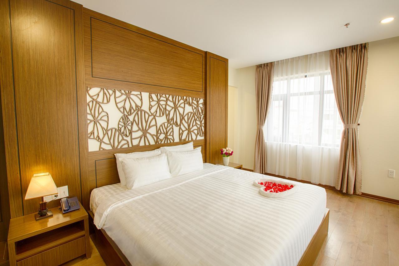 Central Hotel & Spa Danang Exterior photo