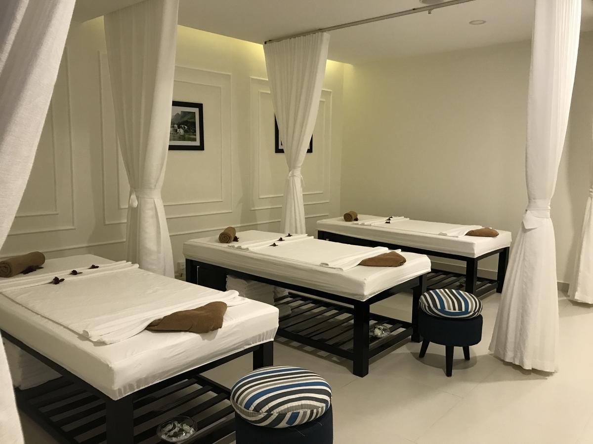 Central Hotel & Spa Danang Exterior photo